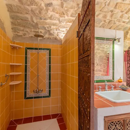 Mas Le Bragalou 6 Personnes Casa vacanze *
