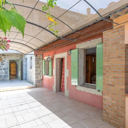 Mas Le Bragalou 6 Personnes Casa vacanze *